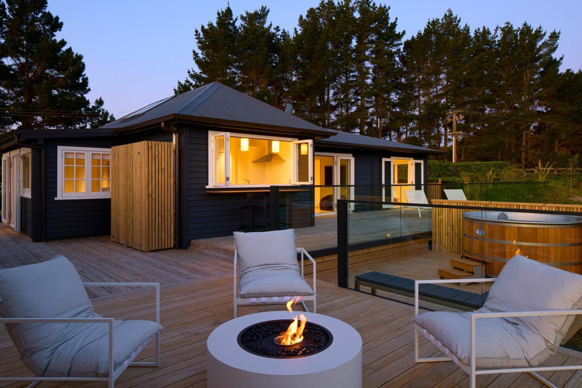 Blackwood Luxury Hideaway Waikanae